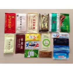 供應(yīng)濕巾枕式包裝機(jī)，壓縮面膜巾包裝機(jī)，單片濕紙巾自動包裝機(jī)