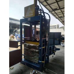 30-80噸立式廢紙打包機(jī)編織袋打包機(jī)四開門自動(dòng)推包打包機(jī)