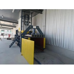 供應(yīng)大型臥式全自動(dòng)廢紙液壓打包機(jī) 廣東東莞打包機(jī)廠家現(xiàn)貨直銷