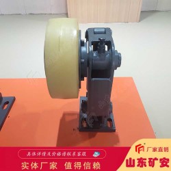 L25滾輪罐耳多型號 安裝輕便 耐撕裂 運(yùn)行穩(wěn)定